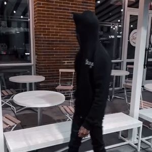 Meet your Posher, Christopher